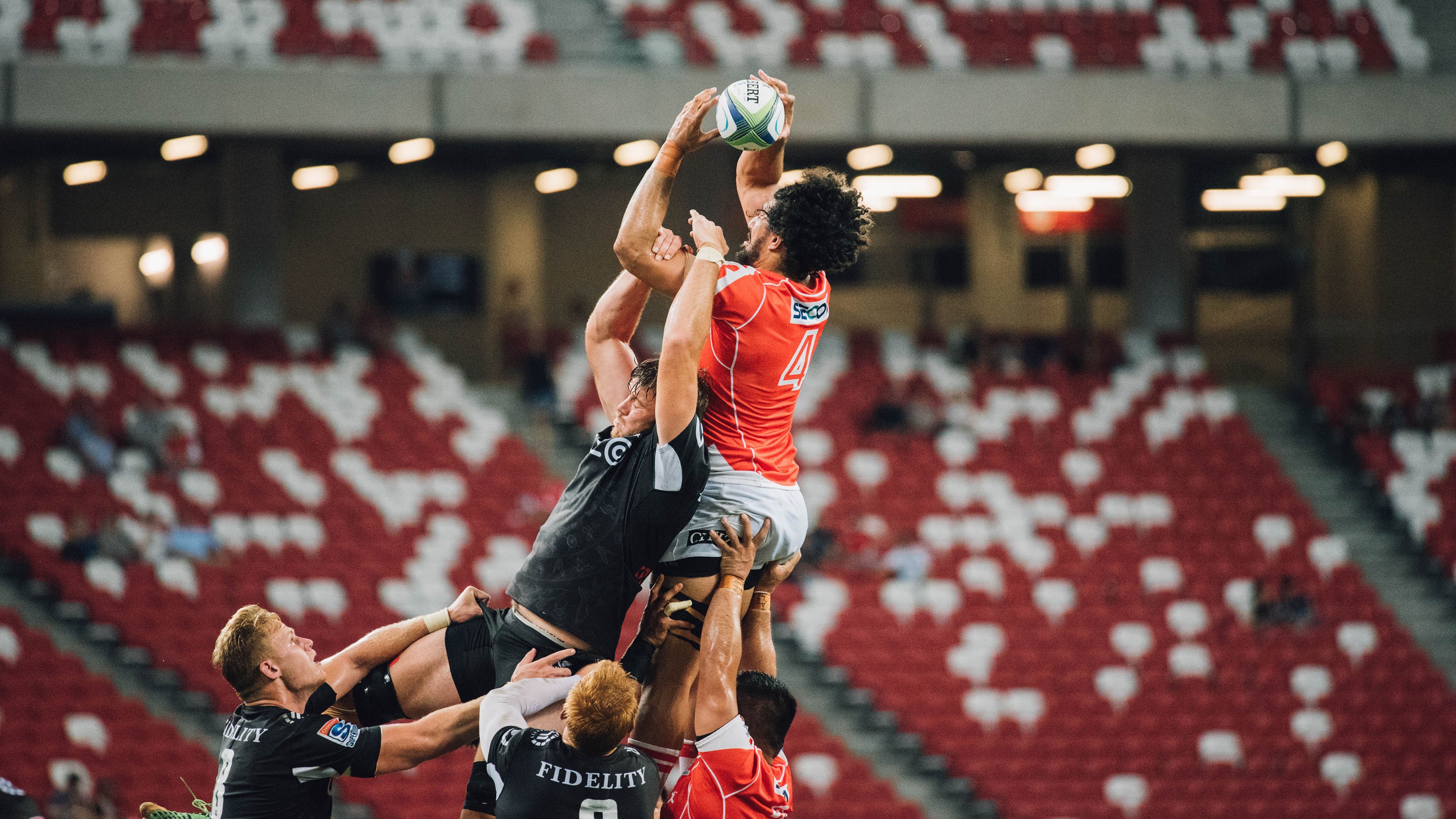 开云体育官网入口-绝杀瞬间：终点前的最后几秒，最经典的绝杀